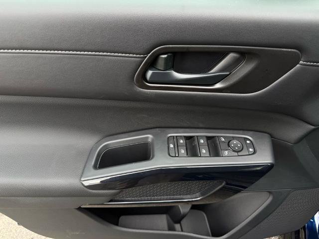 New 2026 Nissan Pathfinder SV image 19