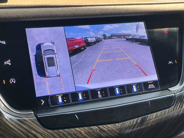Used 2020 Cadillac XT6 FWD image 34