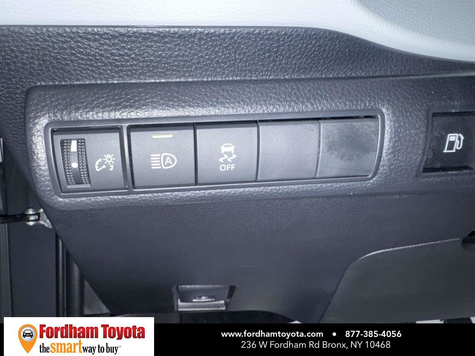 Used 2024 Toyota Corolla SE w/ SE Package AWD/4WD image 20