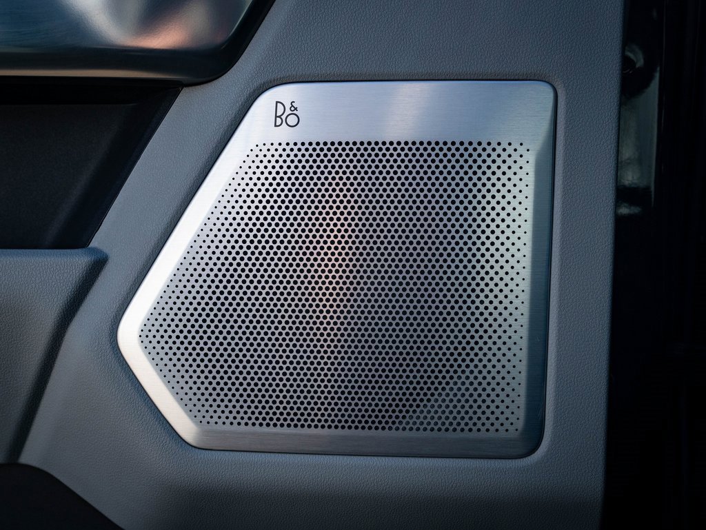 Used 2024 Ford F250 Limited w/ FX4 Off-Road Package image 29