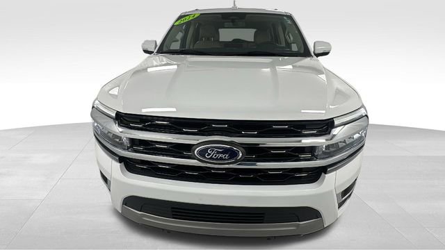 Used 2024 Ford Expedition Limited image 8