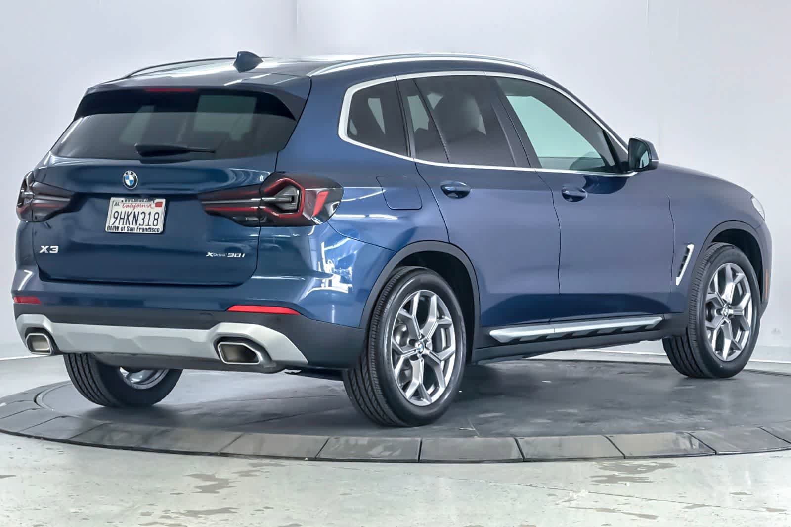 Used 2023 BMW X3 xDrive30i w/ Convenience Package AWD/4WD image 2