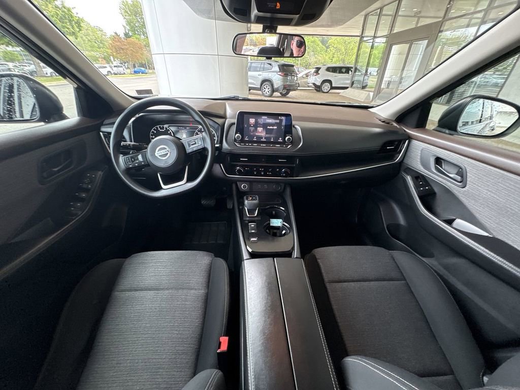 Used 2021 Nissan Rogue S FWD image 19
