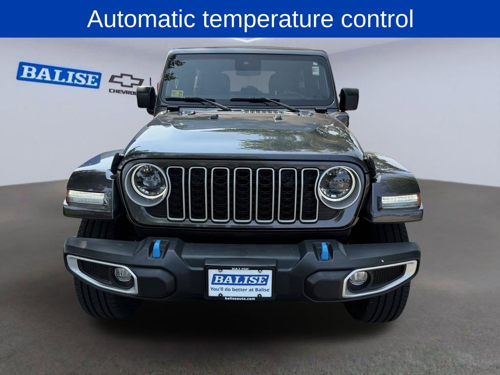 Used 2024 Jeep Wrangler Unlimited Sahara AWD/4WD image 8