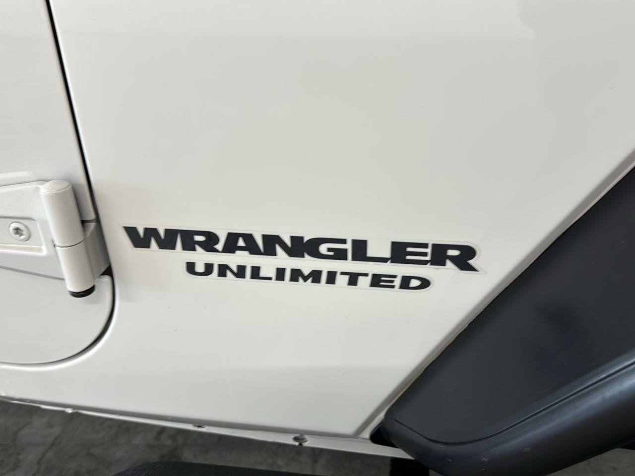 Used 2016 Jeep Wrangler Unlimited Rubicon AWD/4WD image 83