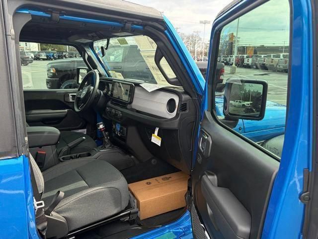 New 2026 Jeep Wrangler Sport AWD/4WD image 28