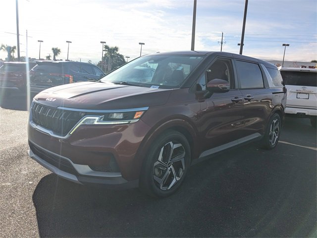 Used 2022 Kia Carnival LX image 7