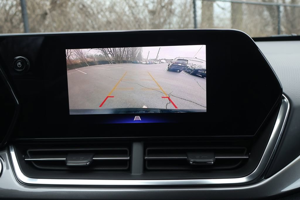 Certified 2024 Chevrolet Trax ACTIV w/ Driver Confidence Package image 18