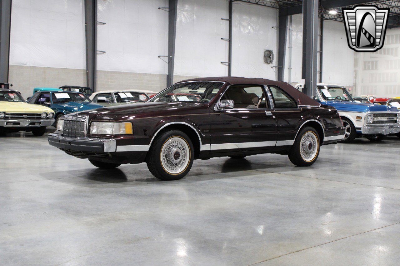 Used 1988 Lincoln Mark VII Blass image 12