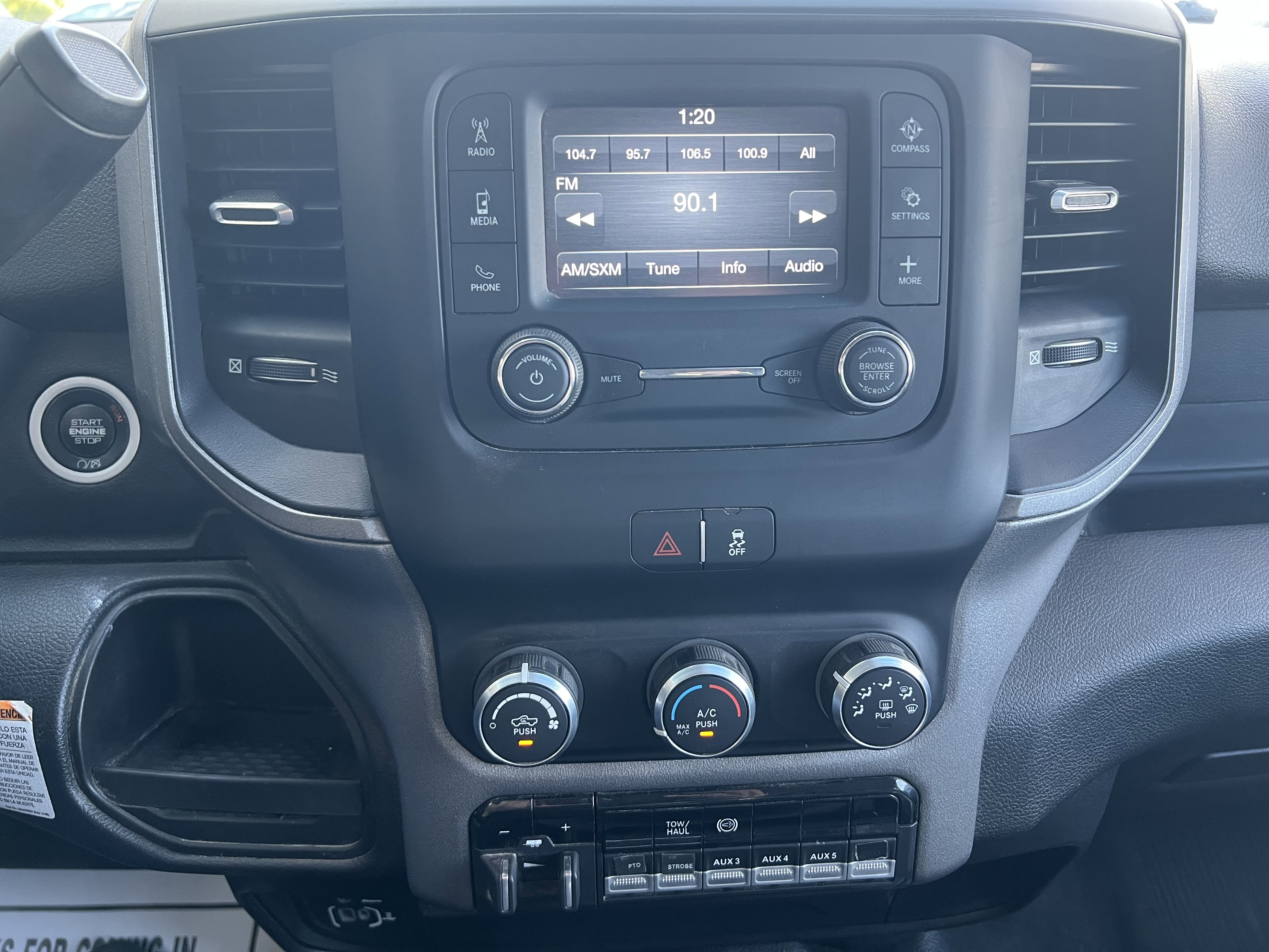 Used 2019 RAM 5500 Tradesman w/ Chrome Appearance Group image 20