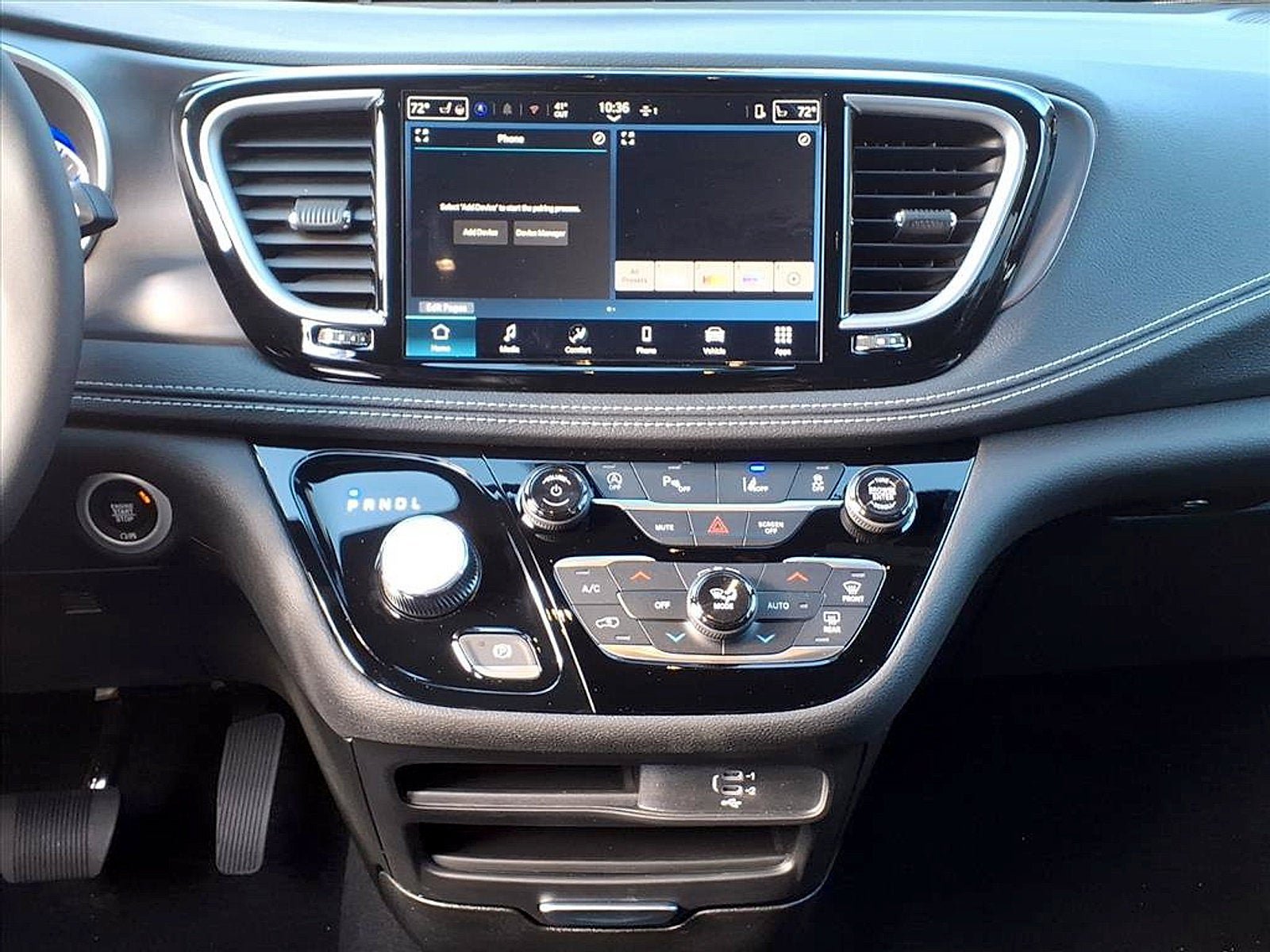 New 2026 Chrysler Pacifica Select FWD image 10