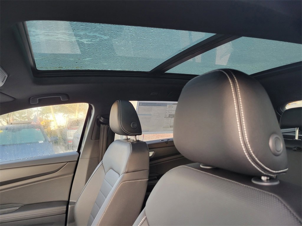 New 2026 Volkswagen Atlas Cross Sport SEL image 8