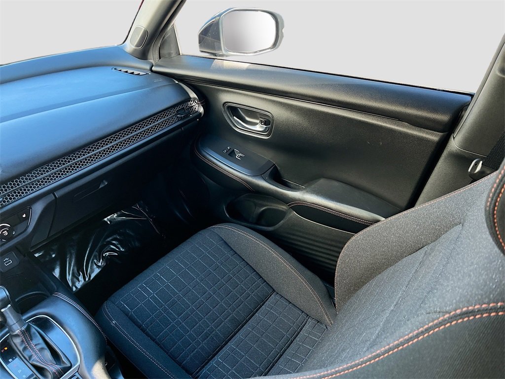 Used 2025 Honda HR-V Sport image 22