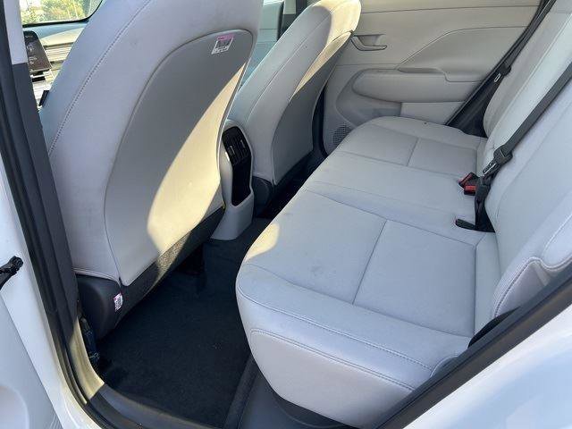 Used 2025 Hyundai Kona SEL image 6