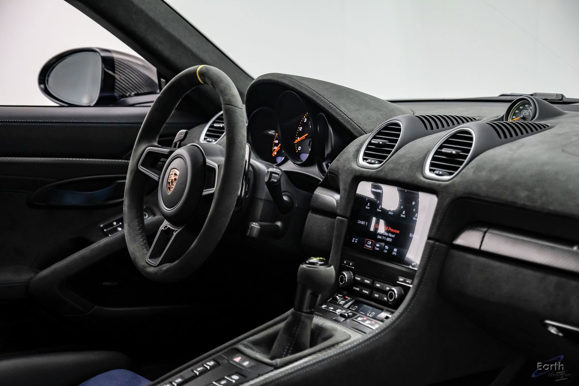 Used 2025 Porsche 718 Cayman GT4 RS image 61