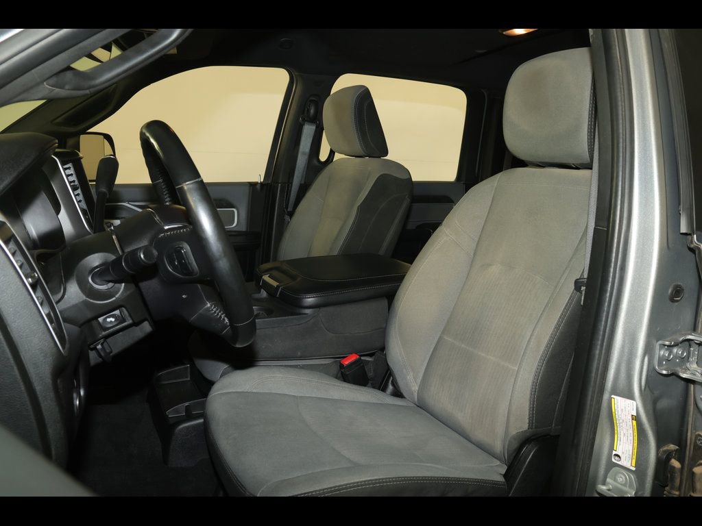 Used 2022 RAM 3500 Big Horn w/ Level C Equiment Group image 22