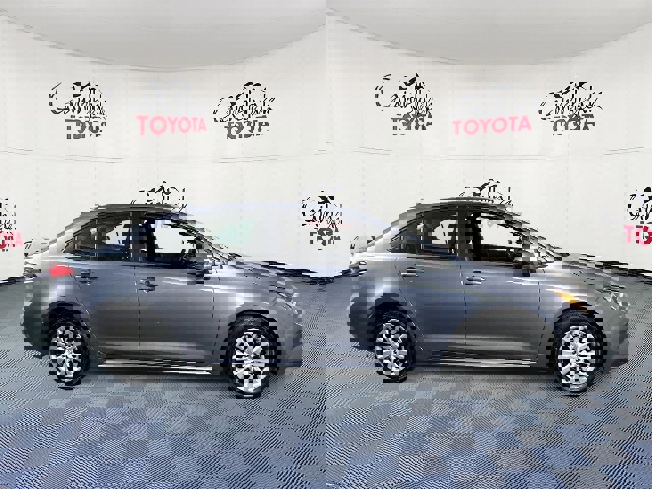 Used 2024 Toyota Corolla LE image 8