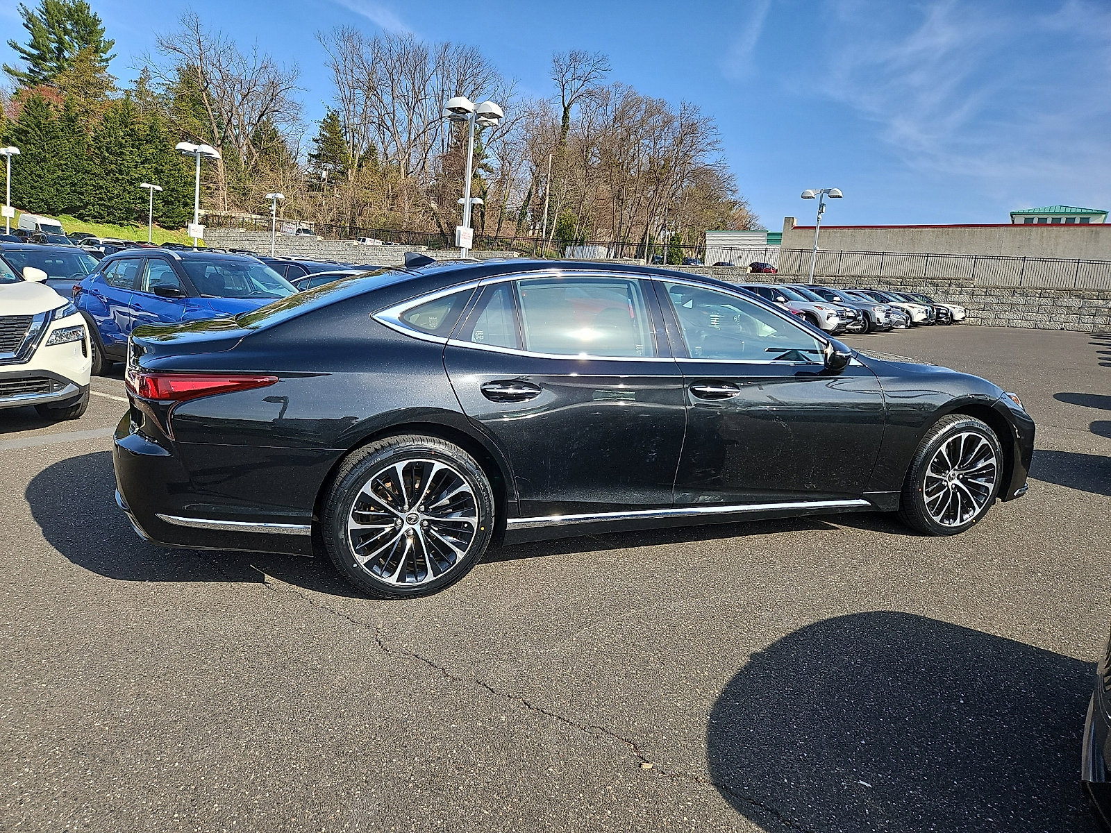 Used 2022 Lexus LS 500 AWD w/ Luxury Package image 7