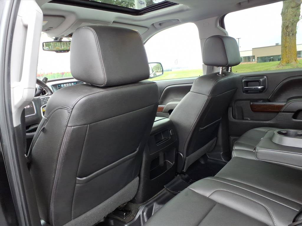 Used 2018 GMC Sierra 1500 SLT w/ SLT Premium Package AWD/4WD image 28