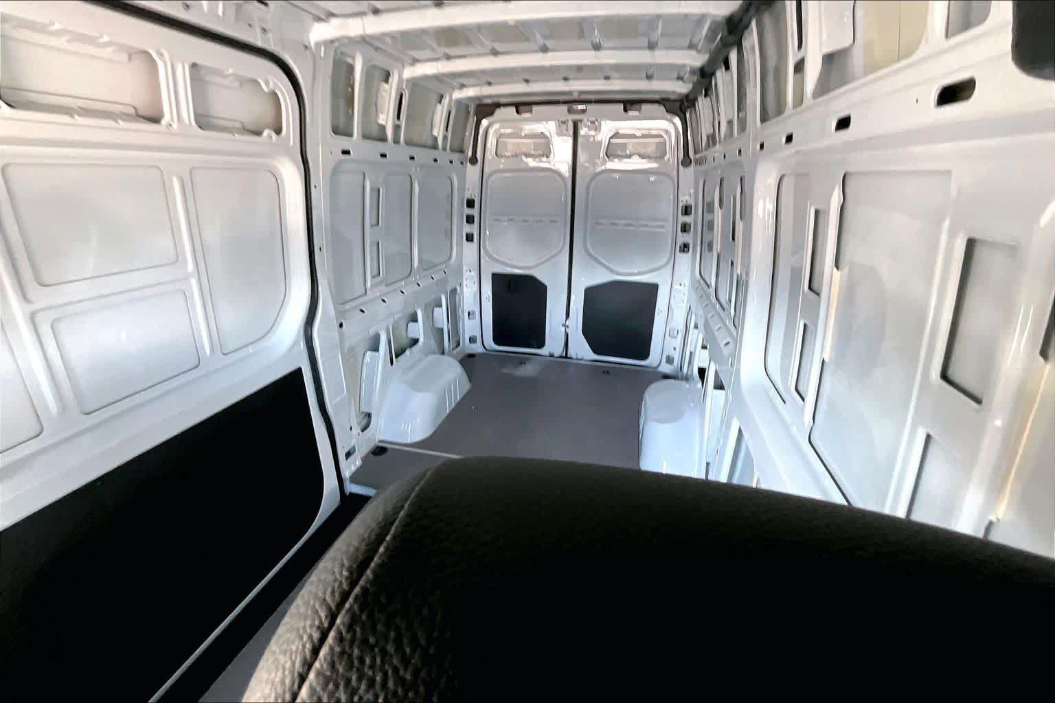 Used 2022 Mercedes-Benz Sprinter 3500 image 20