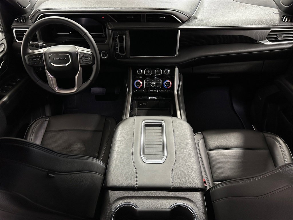 Used 2024 GMC Yukon Denali image 10