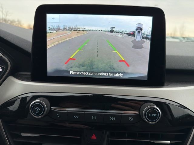 Used 2021 Ford Escape SE image 26