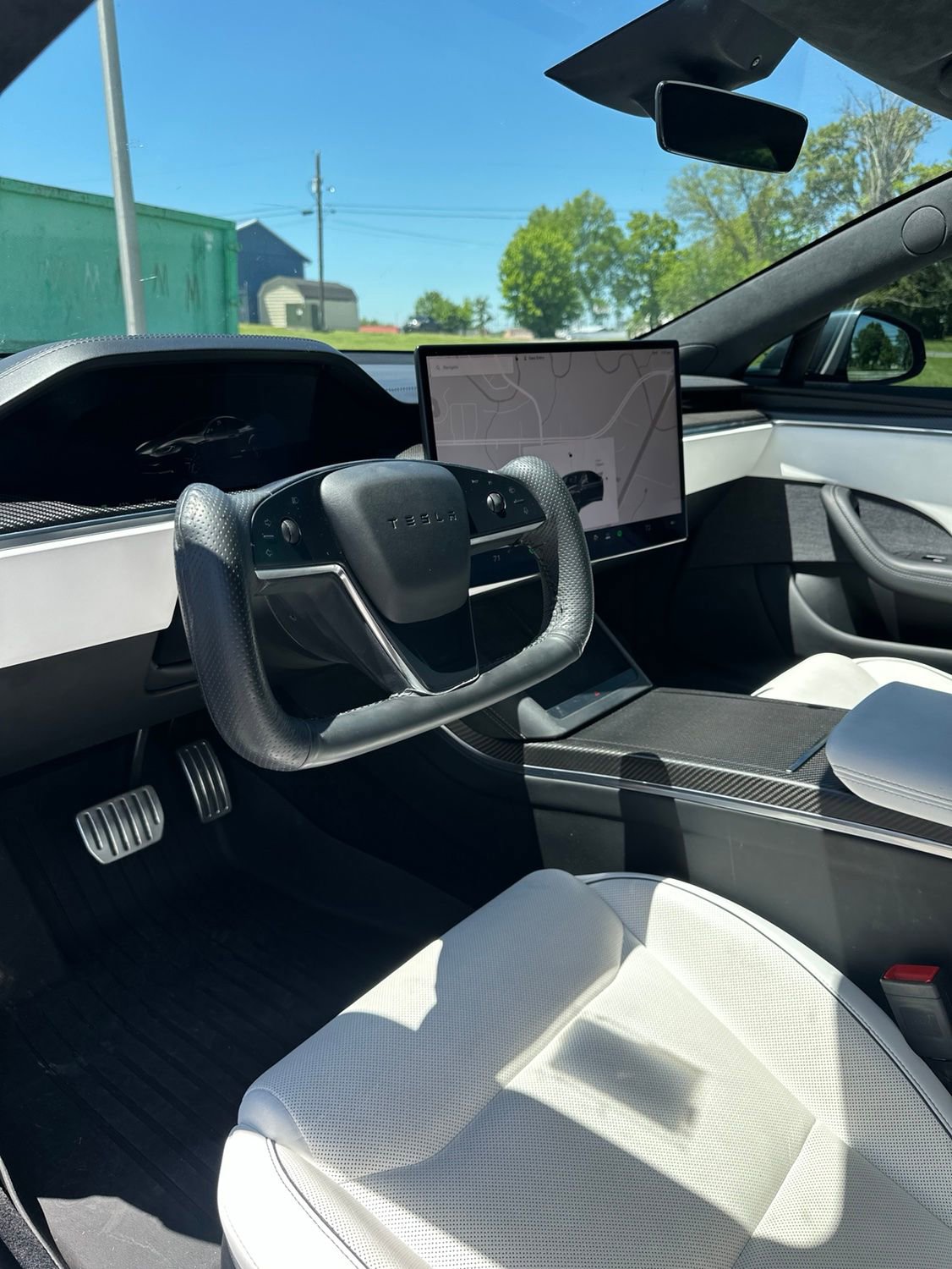 Used 2022 Tesla Model S Plaid AWD/4WD image 9
