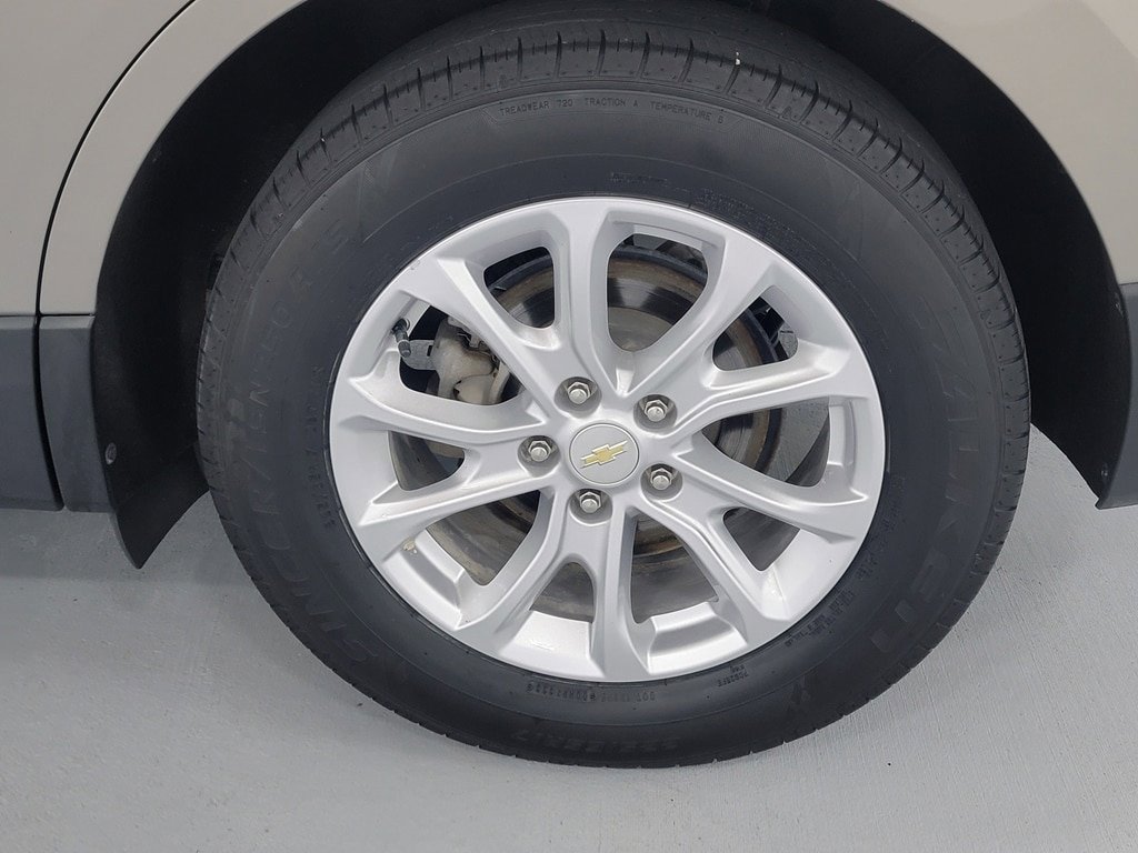 Used 2019 Chevrolet Equinox LT FWD image 11