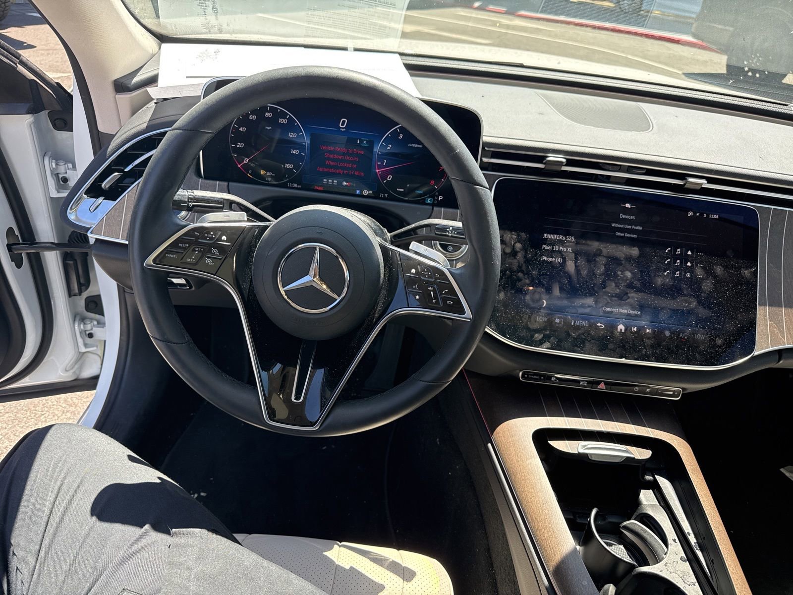 Used 2025 Mercedes-Benz E 350 Sedan image 19