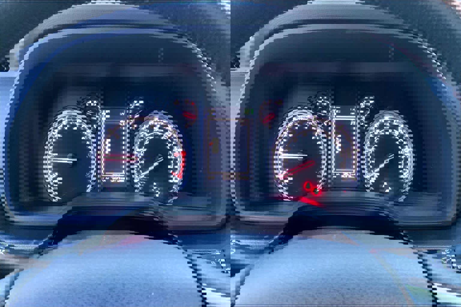 Used 2022 Toyota 4Runner TRD Off-Road Premium w/ Moonroof Package image 25