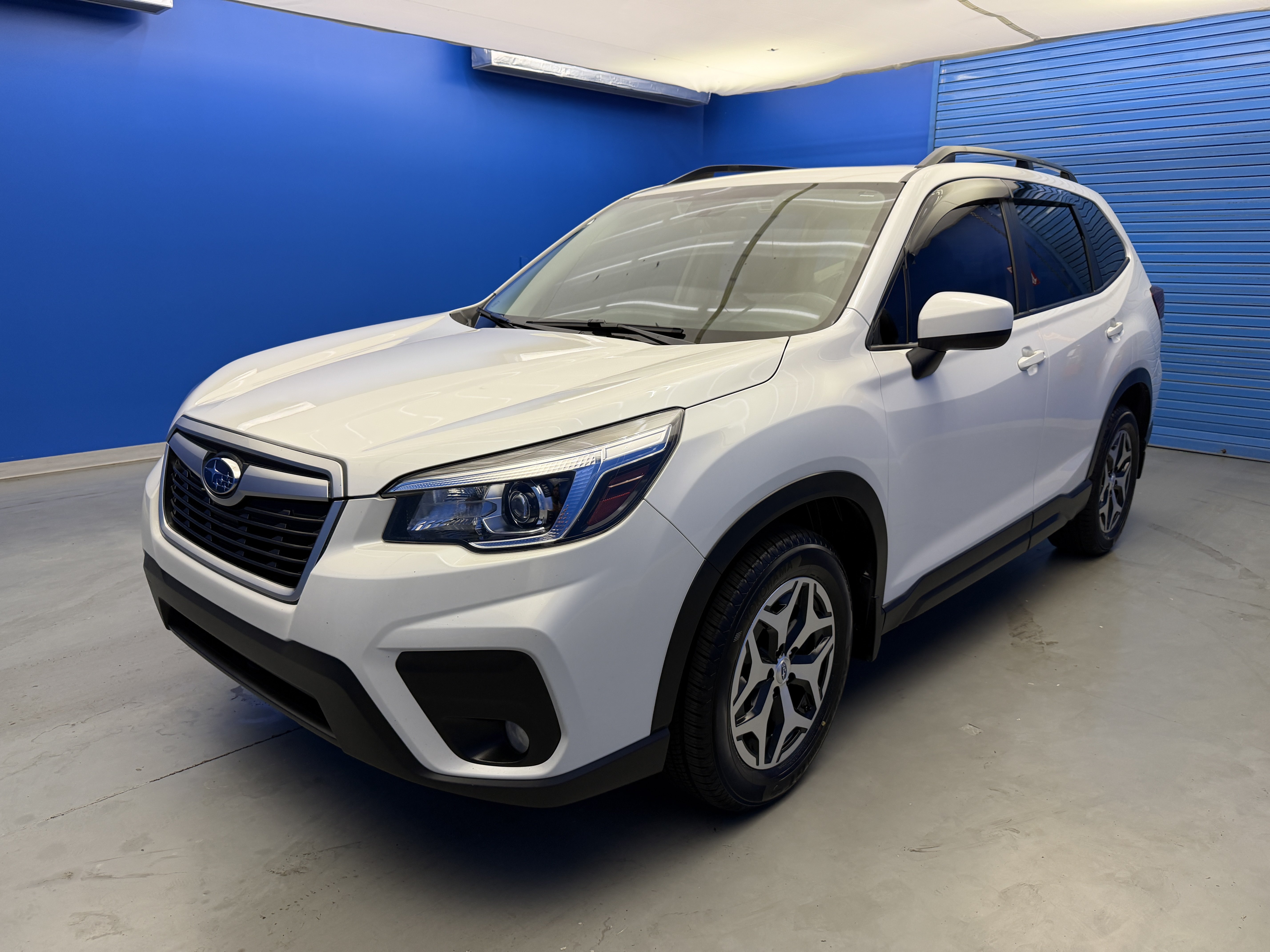 Used 2019 Subaru Forester Premium AWD/4WD image 4