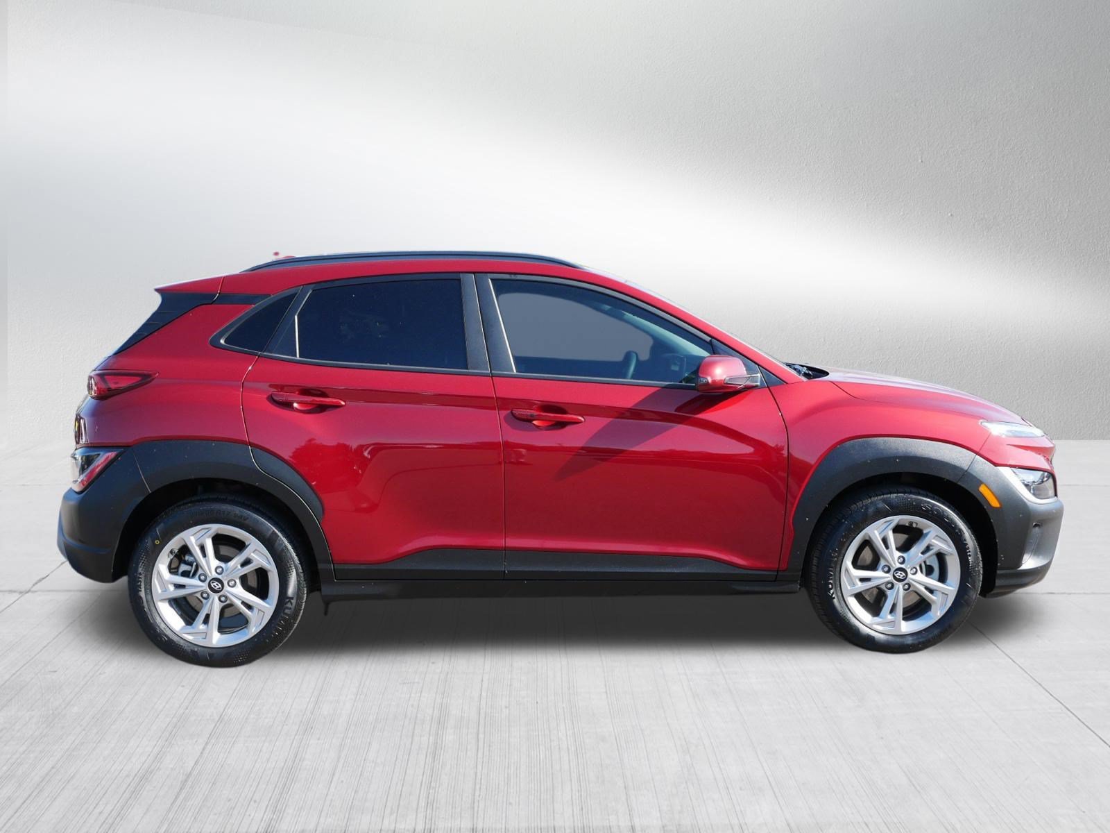Certified 2023 Hyundai Kona SEL AWD/4WD image 8