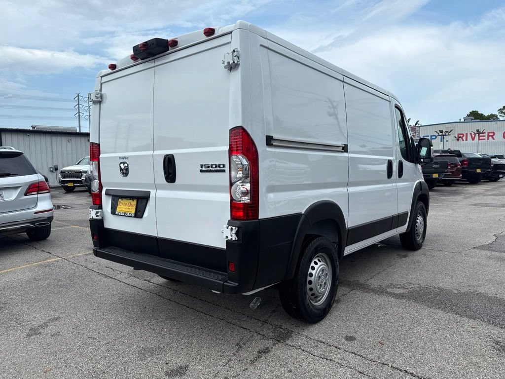 Used 2026 RAM ProMaster 1500 w/ Safety Group FWD image 6