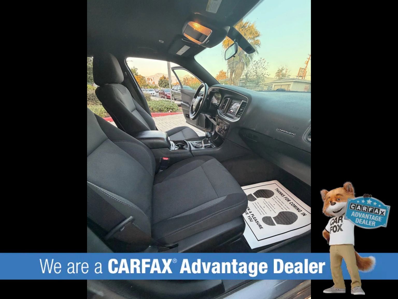 Used 2018 Dodge Charger SXT w/ Blacktop Package image 31