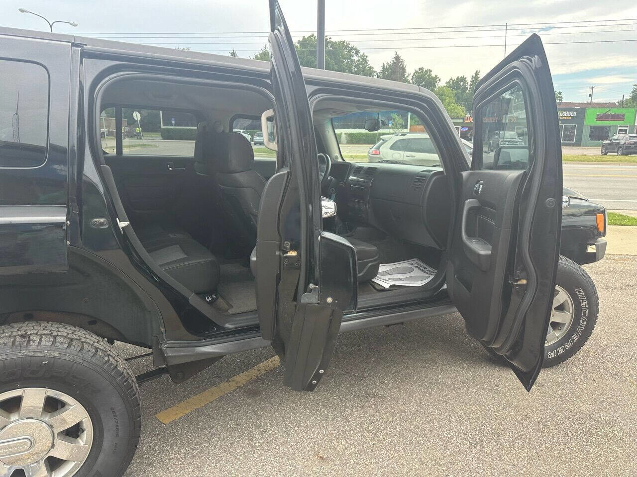 Used 2007 HUMMER H3 image 10