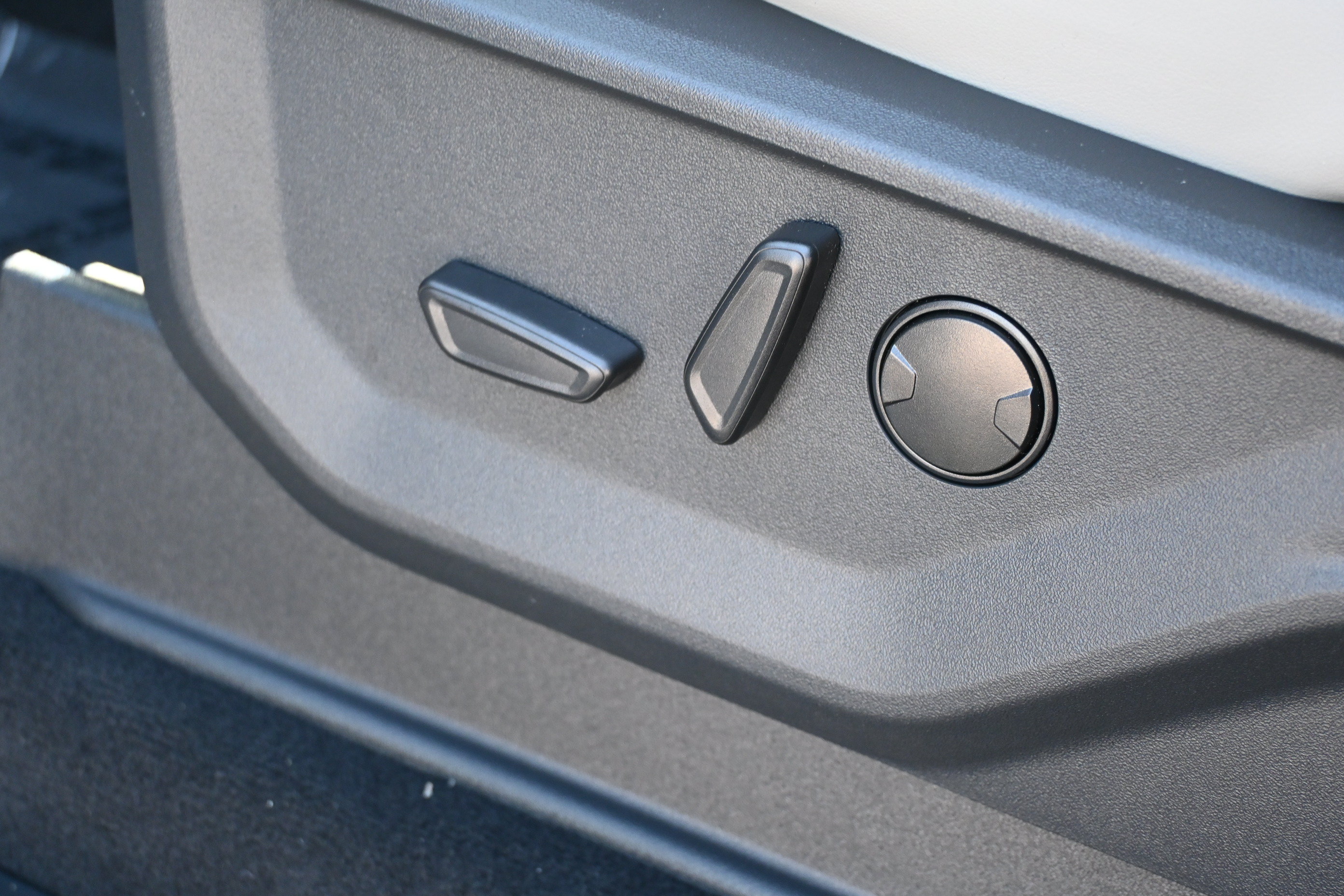 New 2027 Ford Expedition Max Active RWD image 32