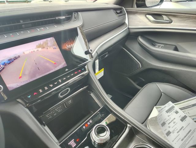 New 2026 Jeep Grand Cherokee Limited image 28