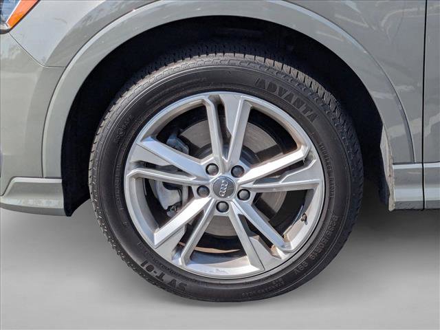 Used 2020 Audi Q3 2.0T Premium w/ Convenience Package image 19