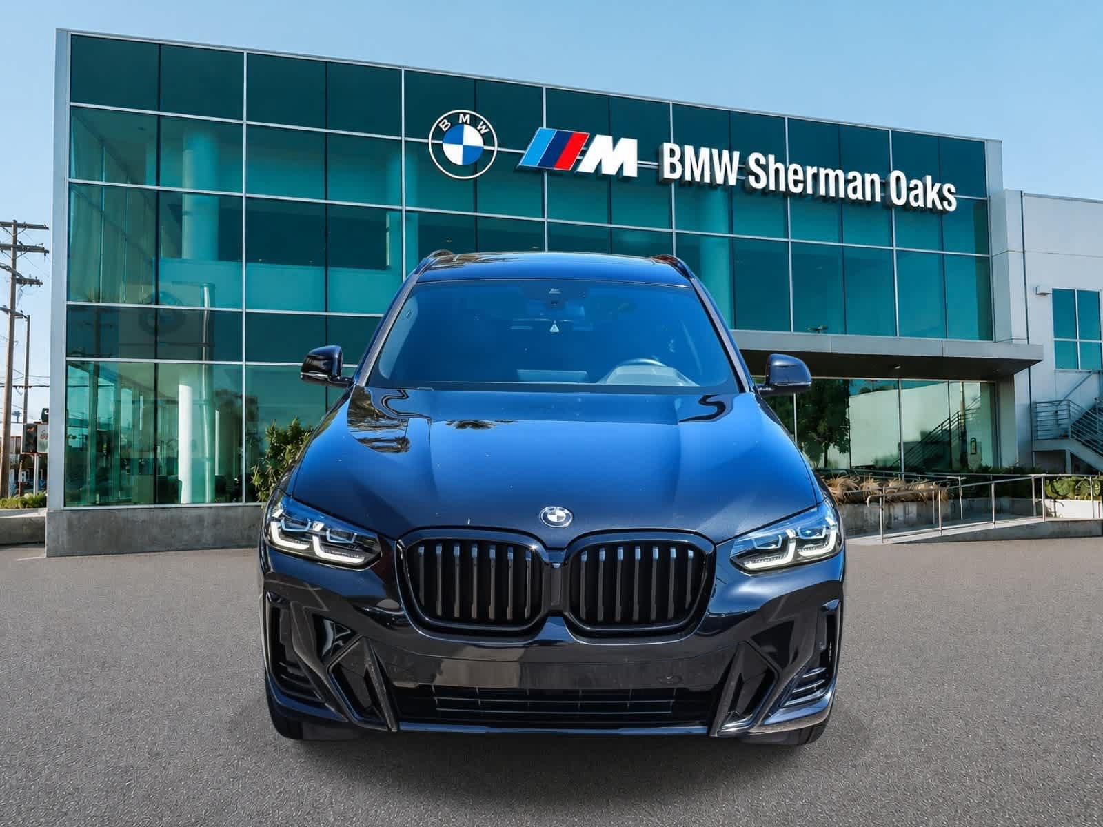 Used 2023 BMW X3 sDrive30i w/ M Sport Package RWD image 2