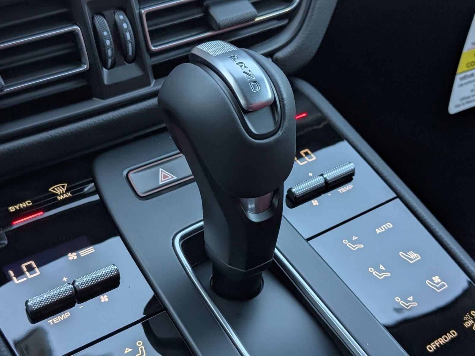 New 2026 Porsche Macan AWD/4WD image 20