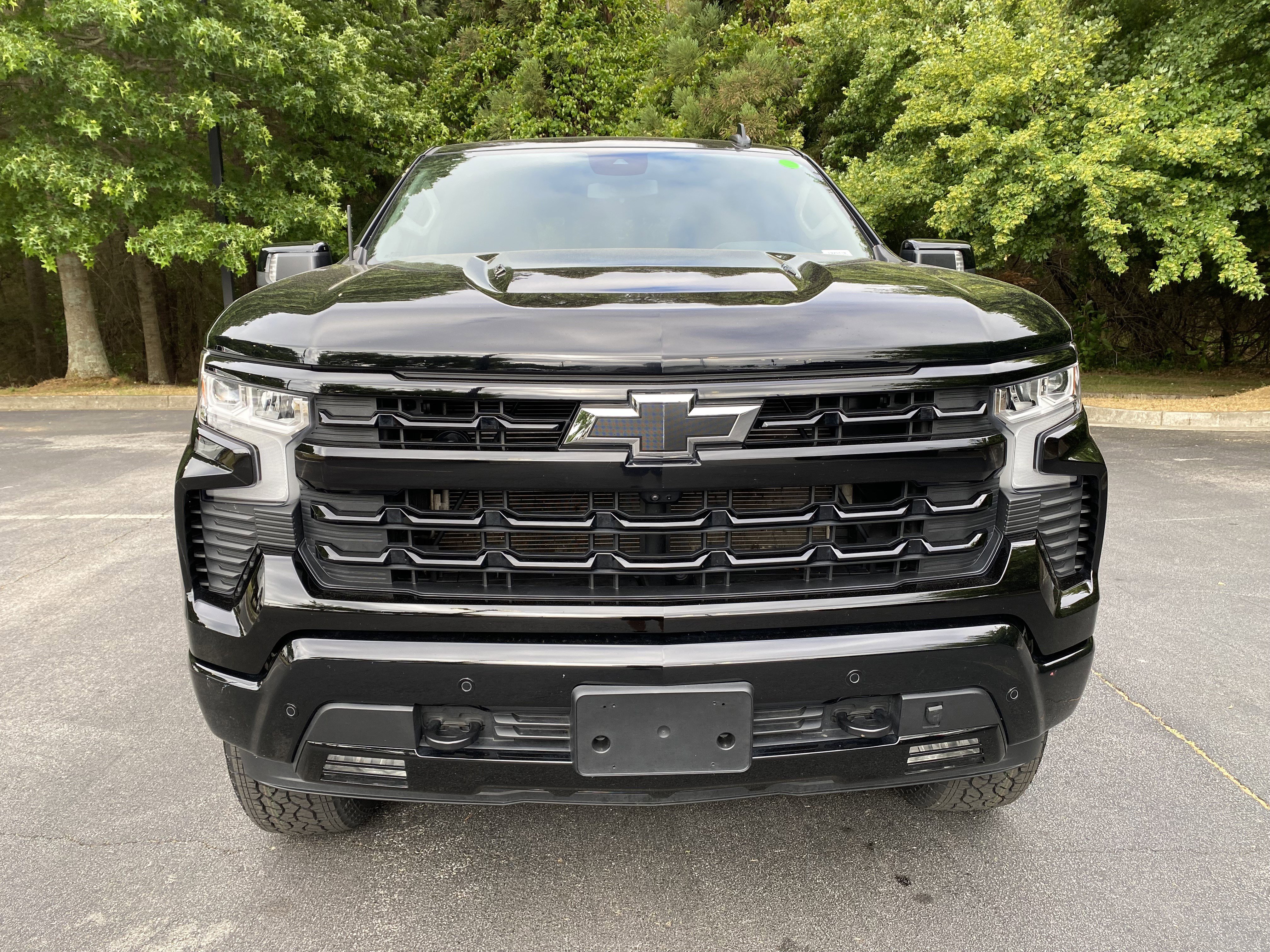 Used 2024 Chevrolet Silverado 1500 RST w/ Convenience Package II AWD/4WD image 3