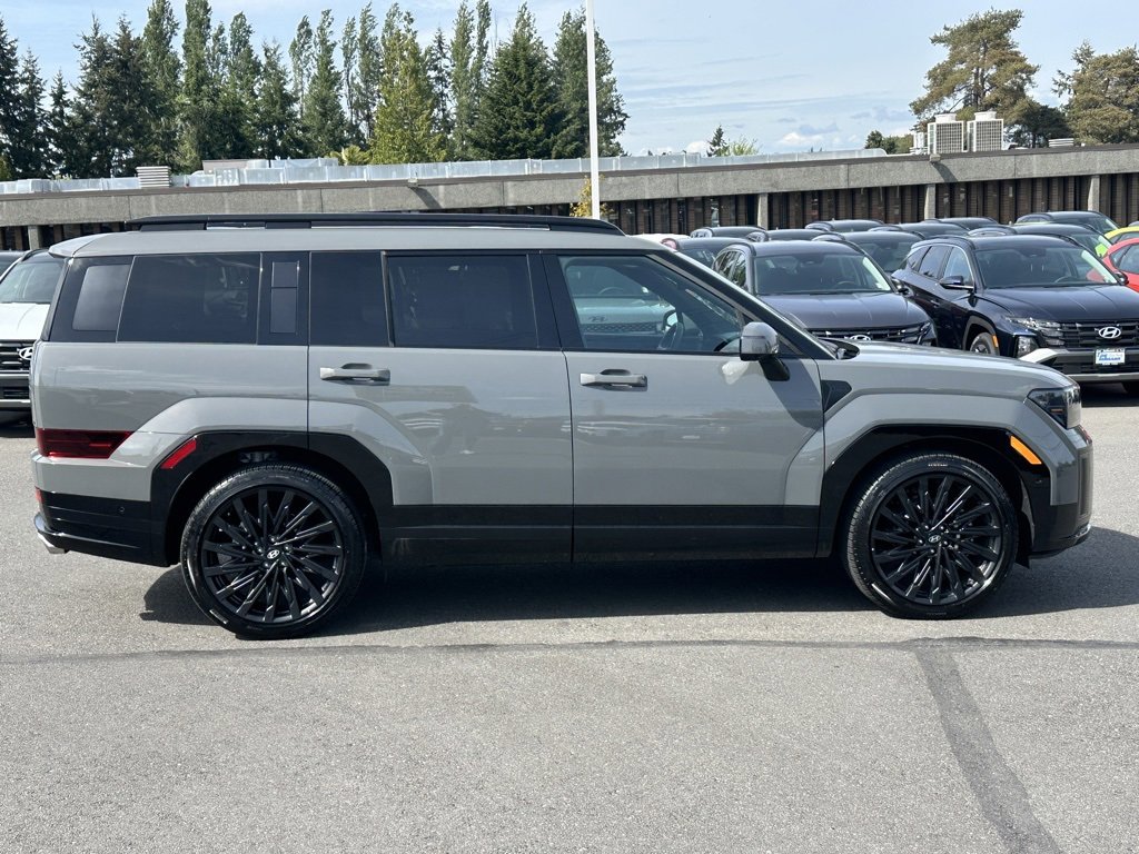 Used 2024 Hyundai Santa Fe Calligraphy image 10