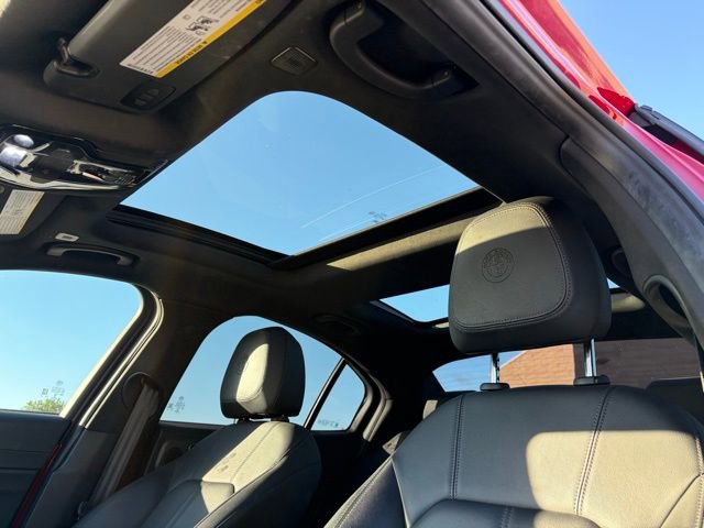 Used 2023 Alfa Romeo Giulia Ti image 12