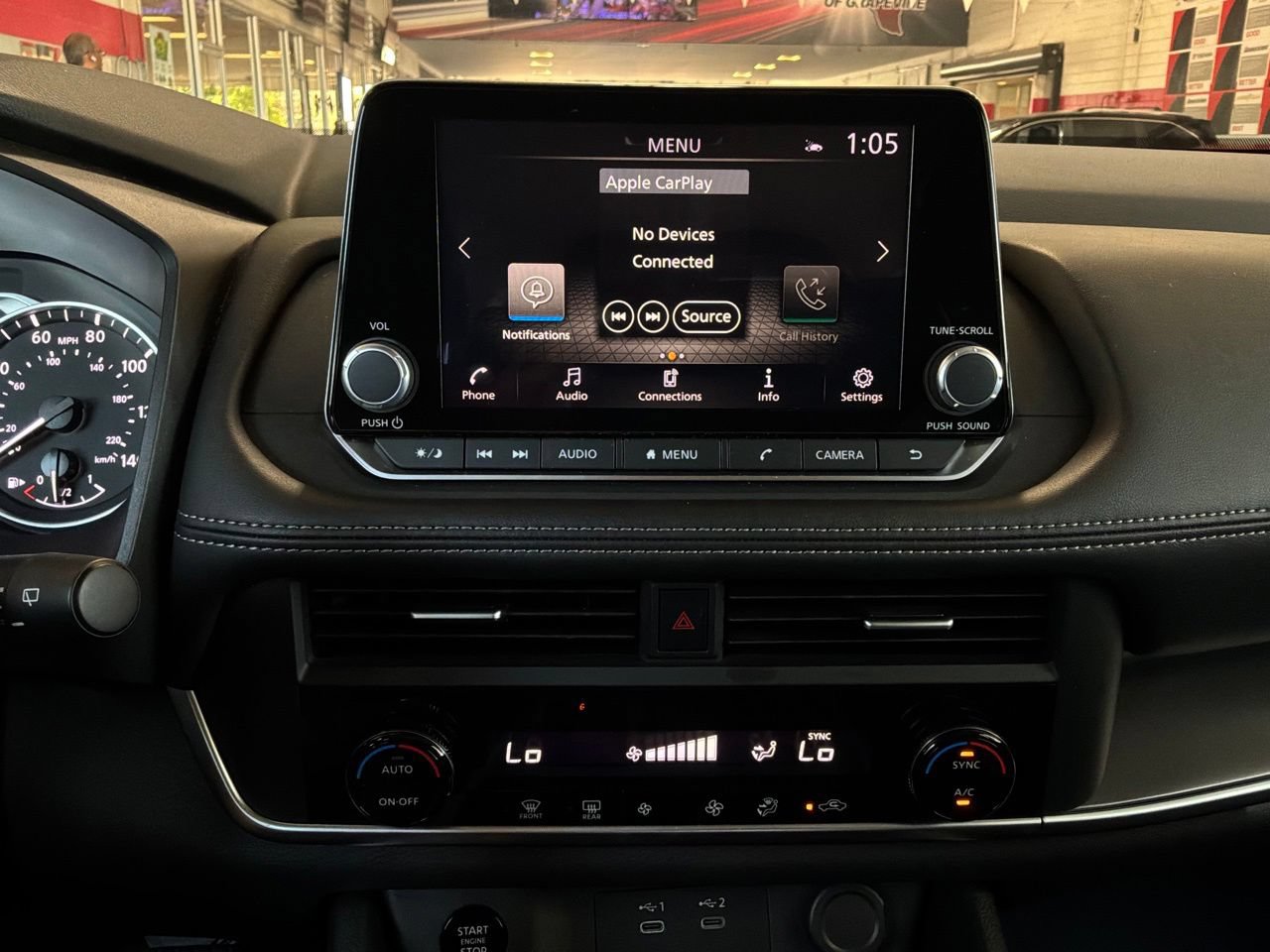 Used 2026 Nissan Rogue SV FWD image 29