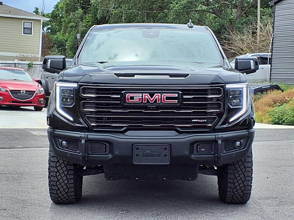 Used 2025 GMC Sierra 1500 AT4X image 2