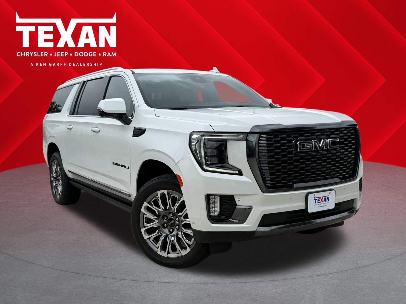 Used 2023 GMC Yukon XL Denali Ultimate AWD/4WD image 1