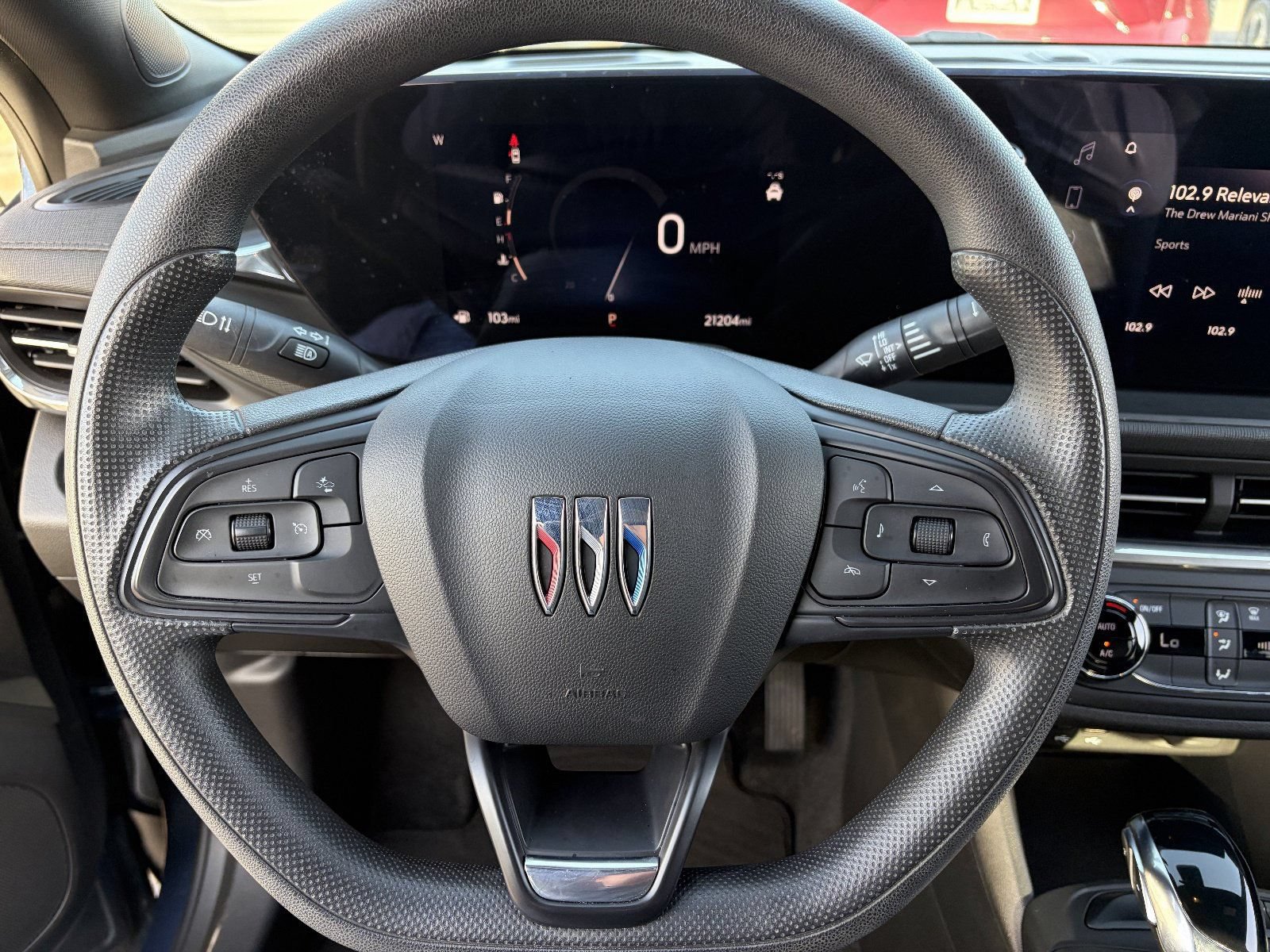 Used 2024 Buick Envista Preferred FWD image 24