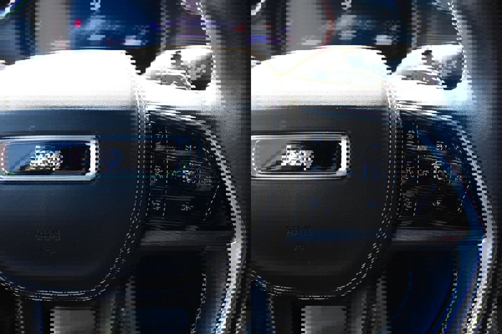 Used 2021 Jeep Grand Cherokee L Overland w/ Luxury Tech Group IV image 15