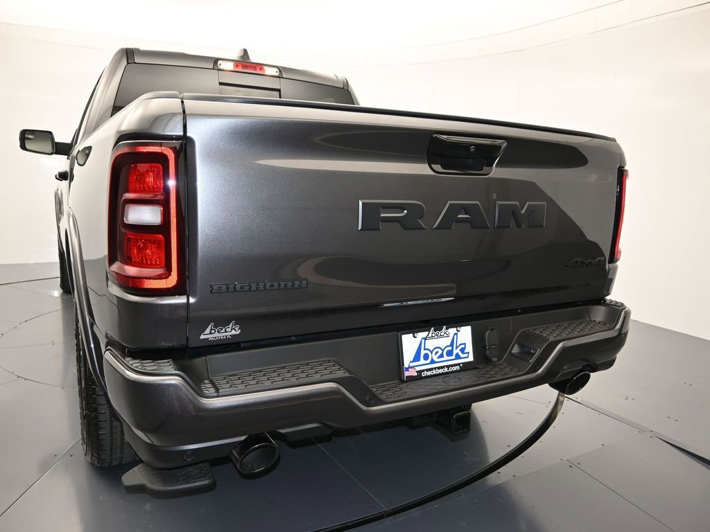 New 2026 RAM 1500 4x4 Crew Cab image 23