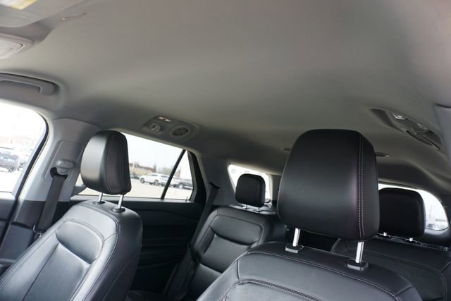 Used 2021 Ford Explorer XLT w/ Equipment Group 202A image 23